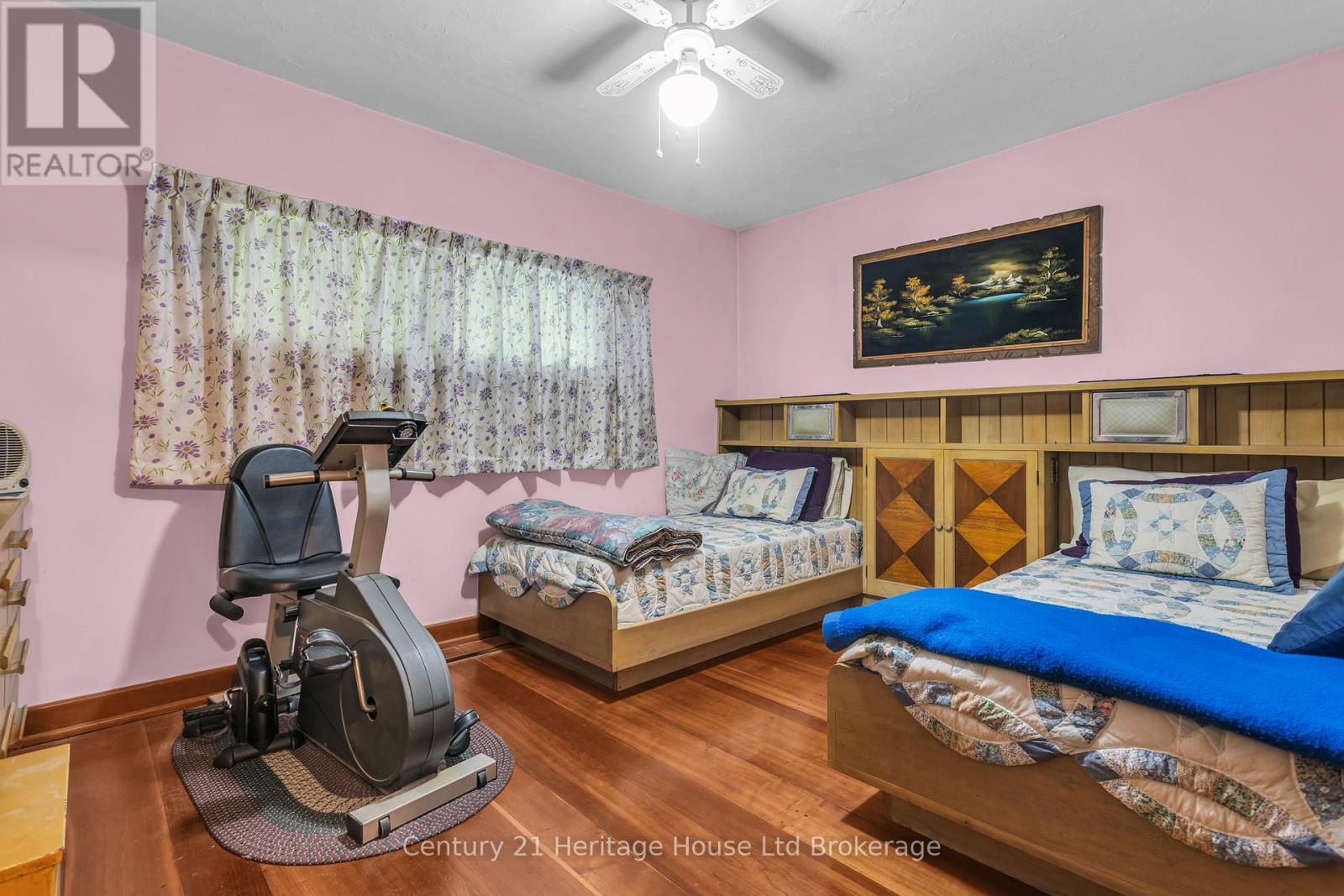 88 Potters Road, Tillsonburg, ON - Indoor