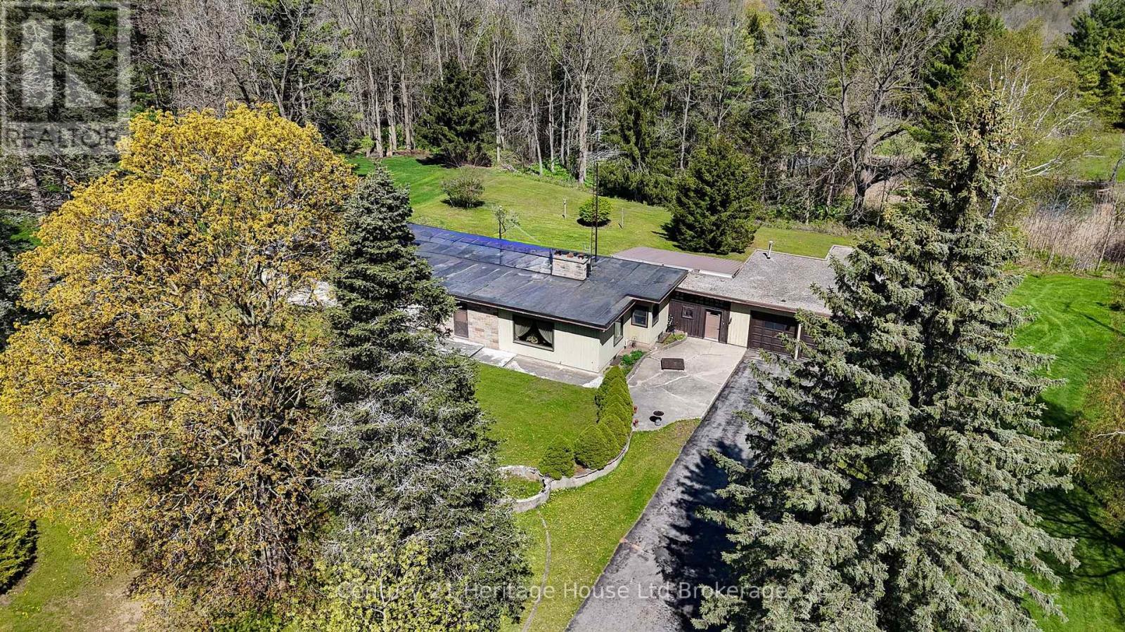 88 Potters Road, Tillsonburg, ON - Outdoor