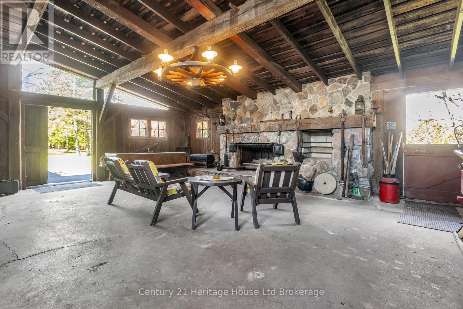88 Potters Road, Tillsonburg, ON - Indoor With Fireplace