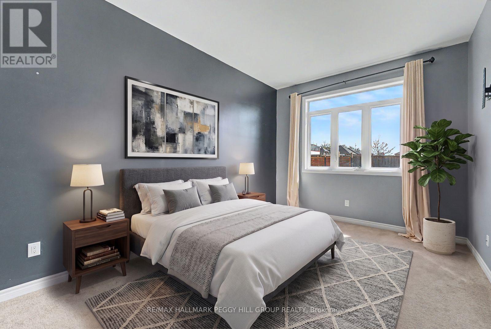 96 Redmond Crescent, Springwater, ON - Indoor Photo Showing Bedroom
