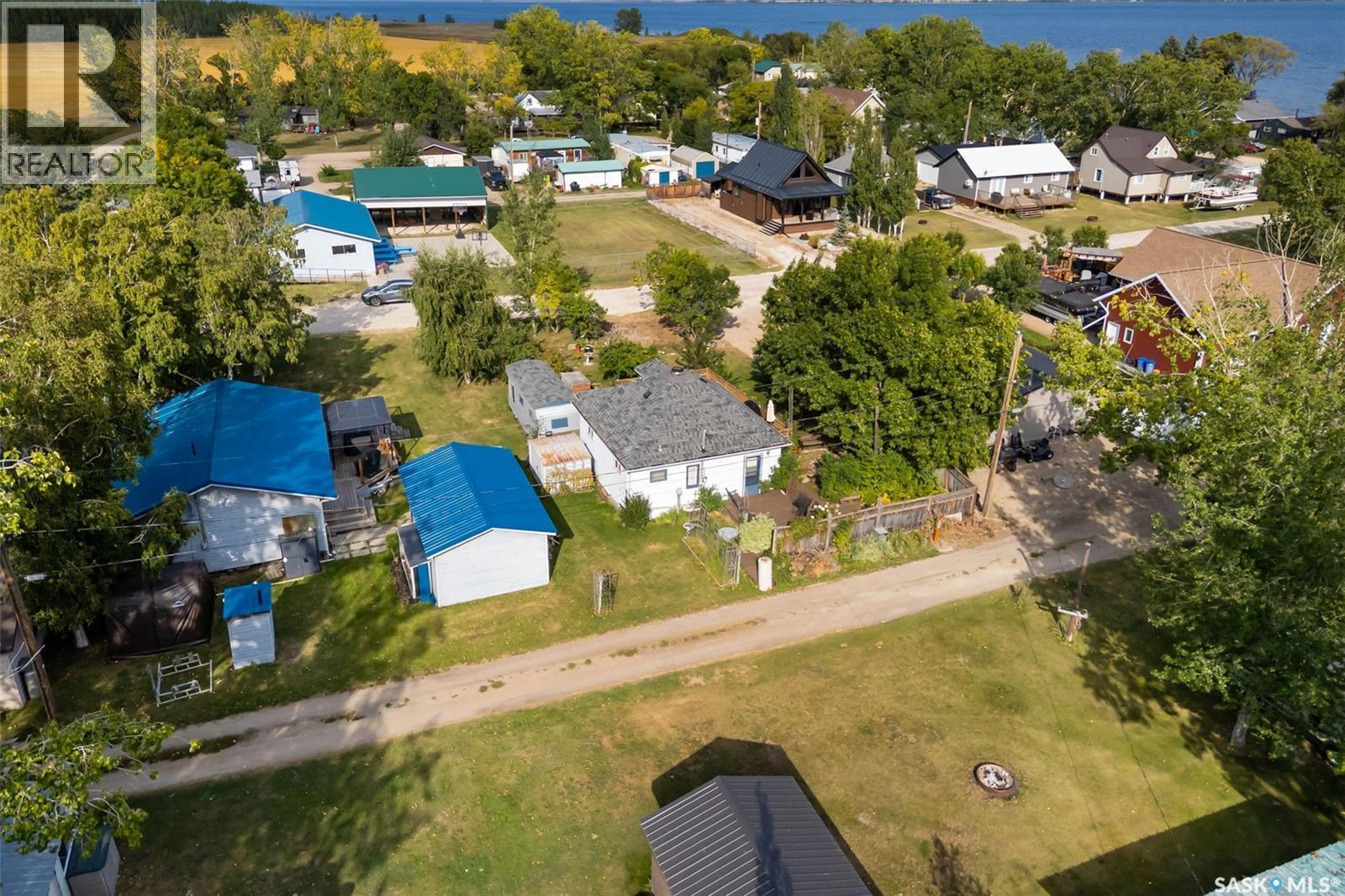 105 6Th Street, Etters Beach, SK - Outdoor With Body Of Water With View