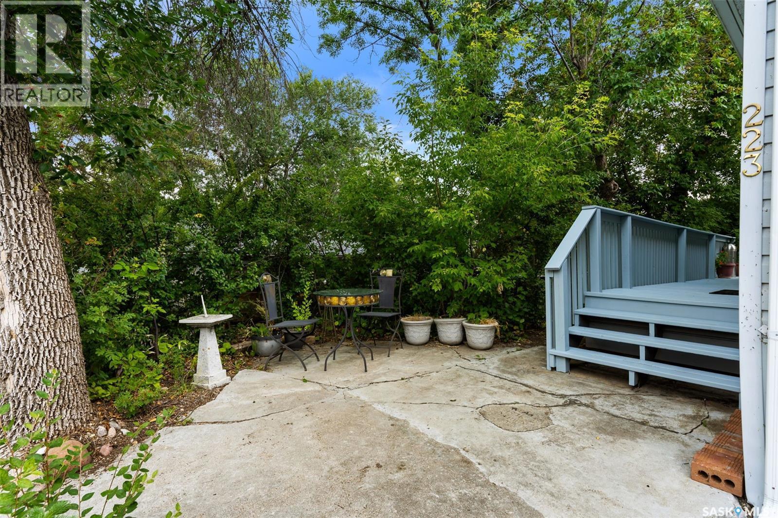 223 2Nd Street E, Regina Beach, SK - Outdoor