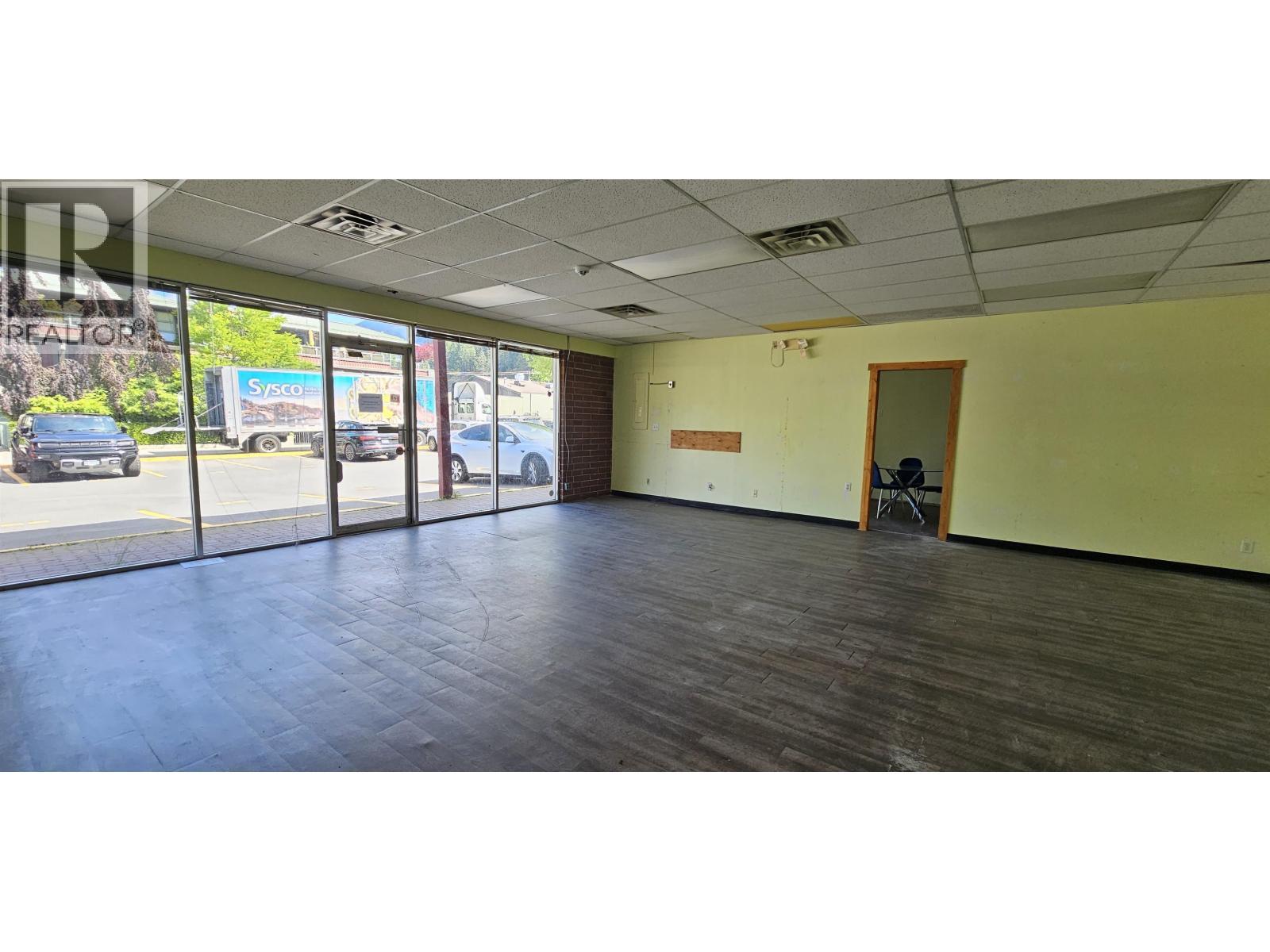 6373 Bruce Street, West Vancouver, BC