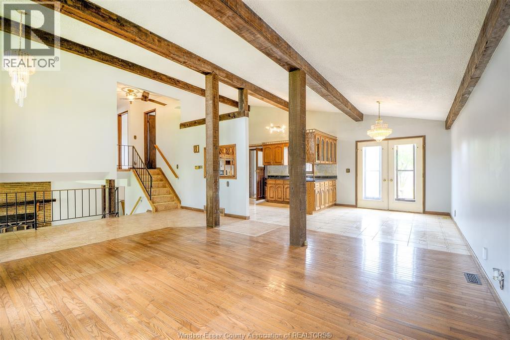 204 Pearson Drive, Harrow, ON - Indoor Photo Showing Other Room