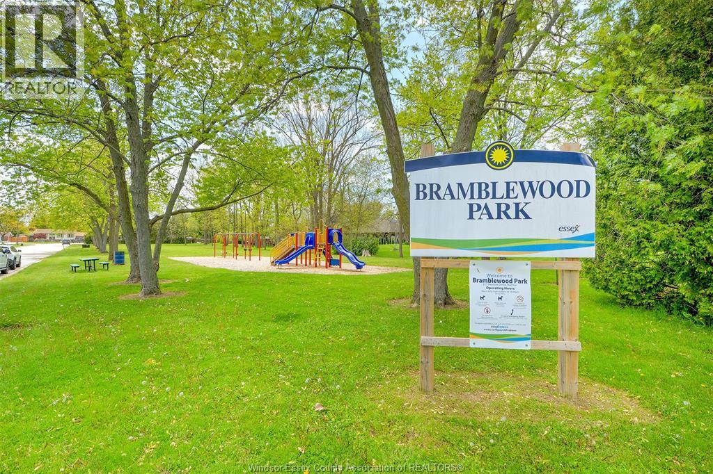 204 Pearson Drive, Harrow, ON - Outdoor
