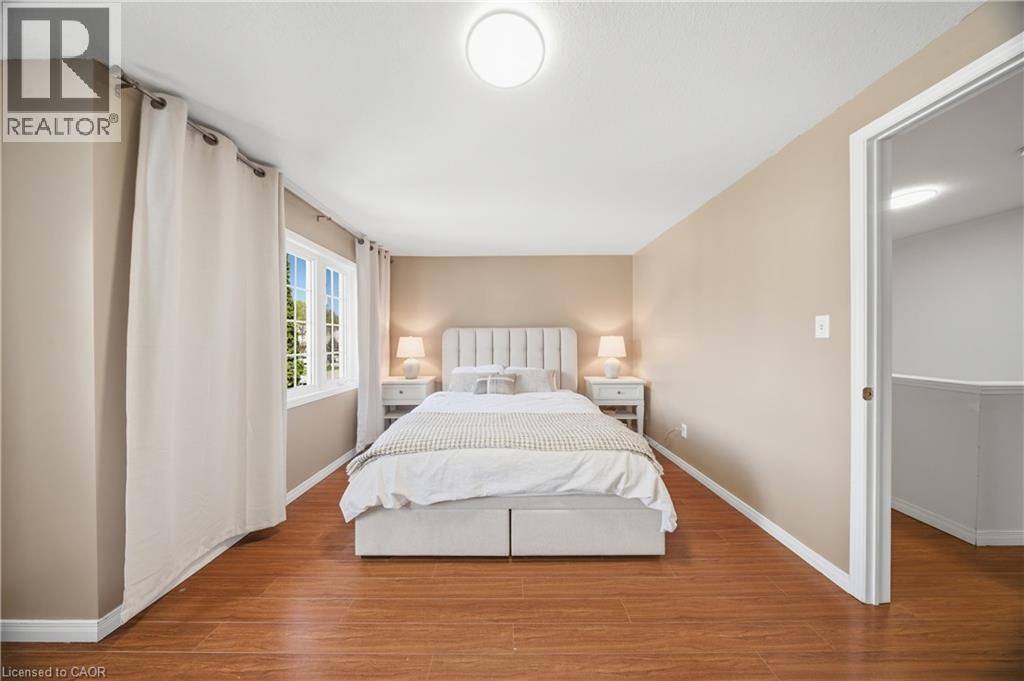 18 Prosperity Drive, Kitchener, ON - Indoor Photo Showing Bedroom
