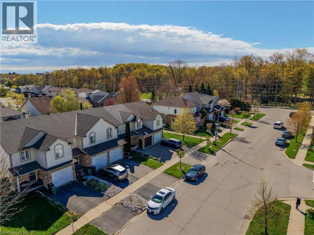 18 Prosperity Drive, Kitchener, ON - Outdoor With View