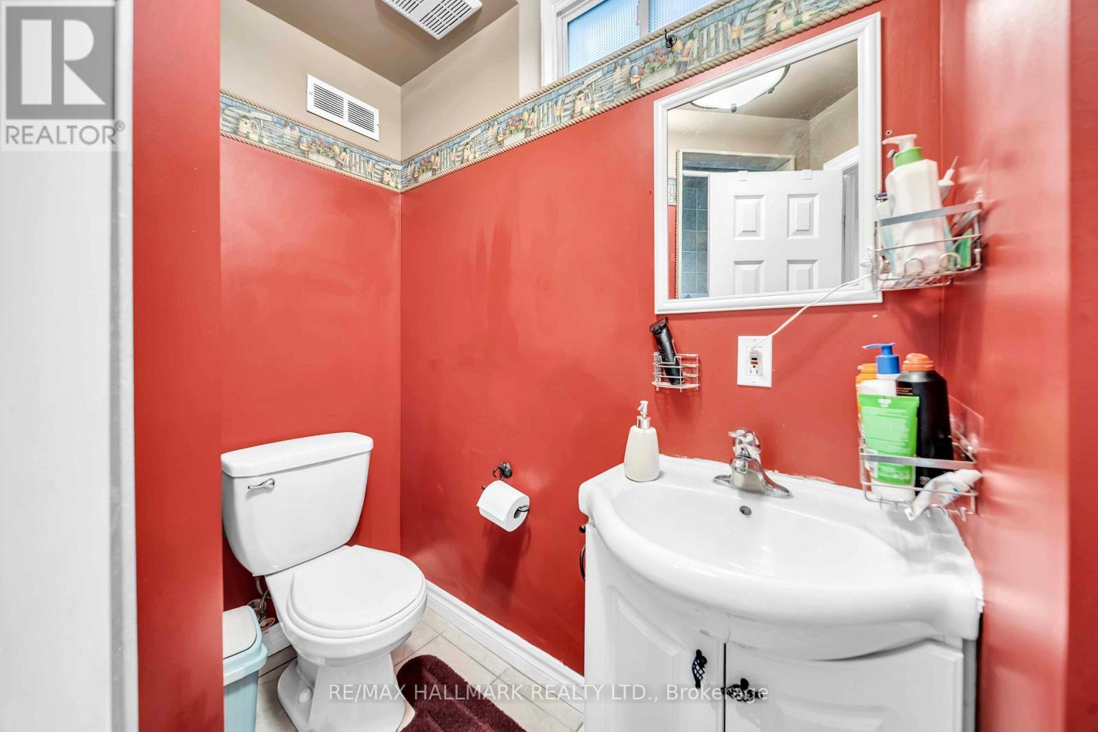 96 Olympia Crescent, Brampton, ON - Indoor Photo Showing Bathroom