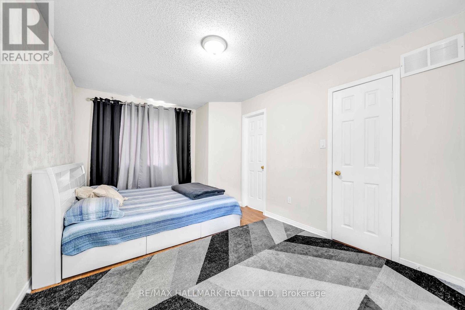 96 Olympia Crescent, Brampton, ON - Indoor Photo Showing Bedroom