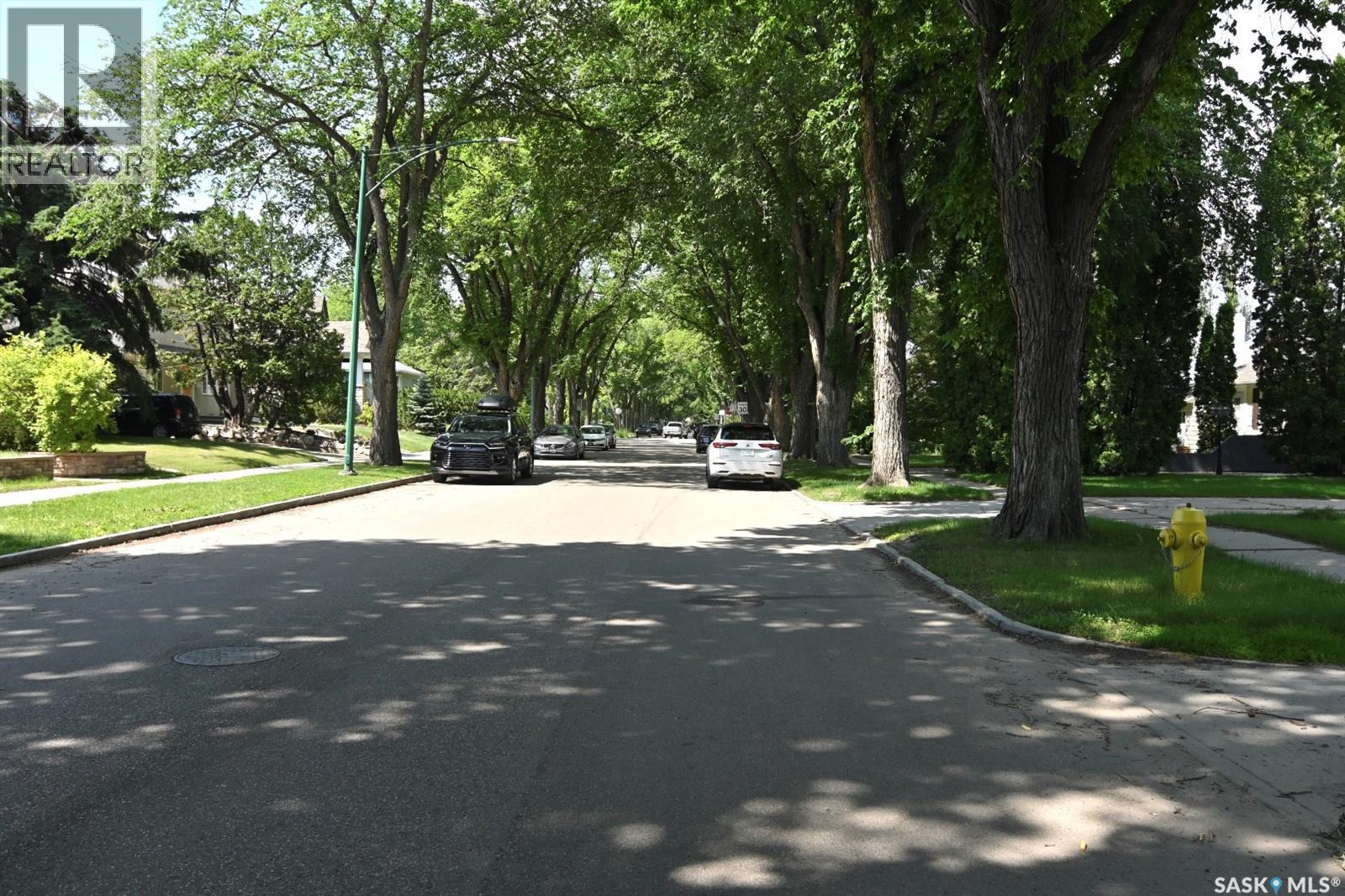 1325 Elliott Street, Saskatoon, SK - Outdoor With View