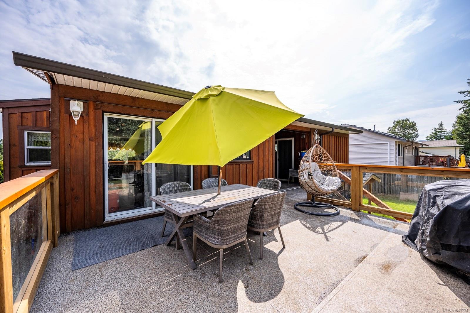 2110 Murrelet Dr, Comox, BC