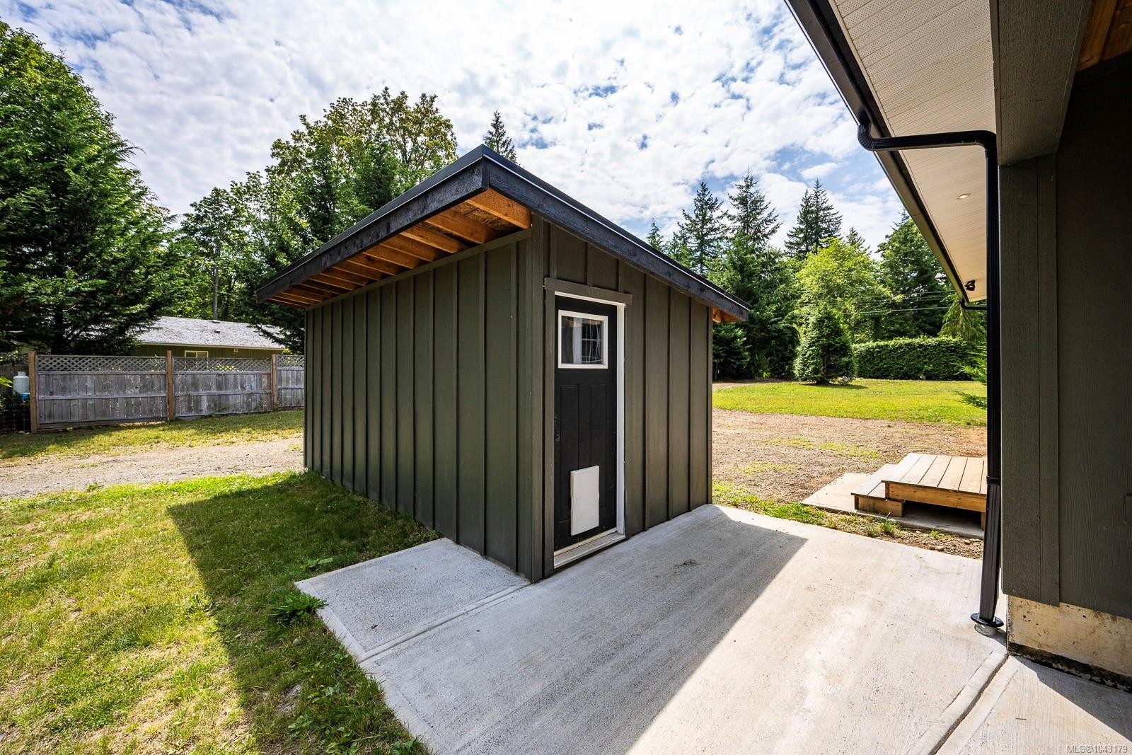 4180 Arnett Rd, Courtenay, BC