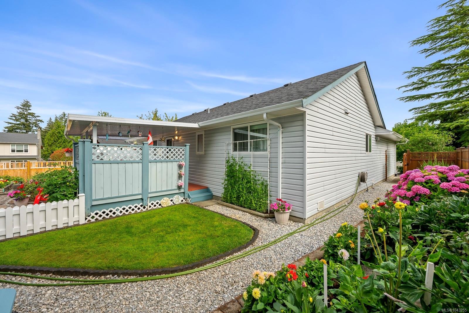 1413 Canso Ave, Comox, BC