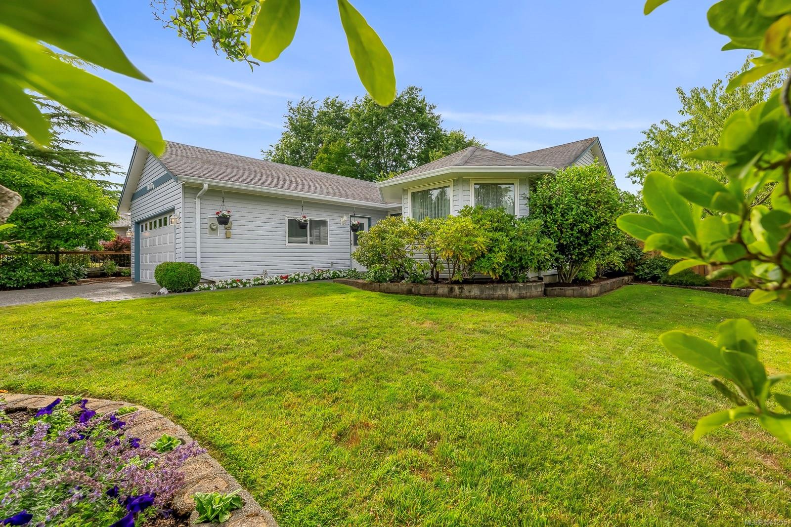1413 Canso Ave, Comox, BC