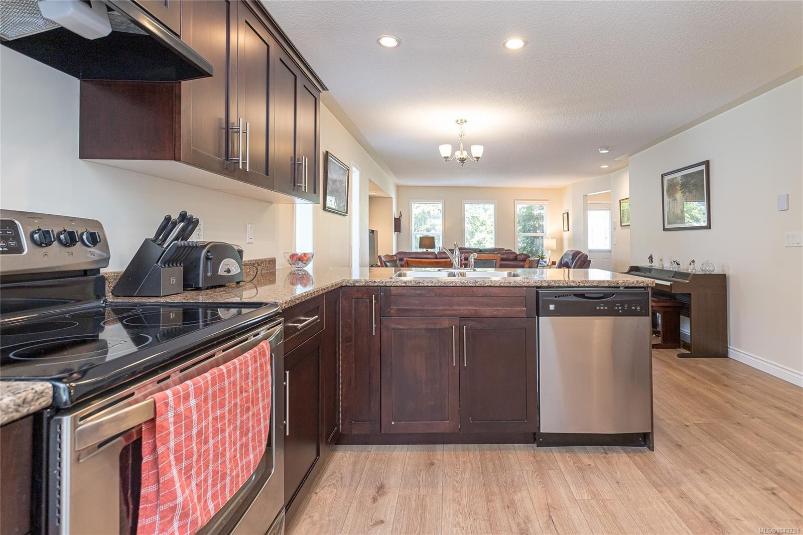 #5-9650 Askew Creek Dr, Chemainus, BC