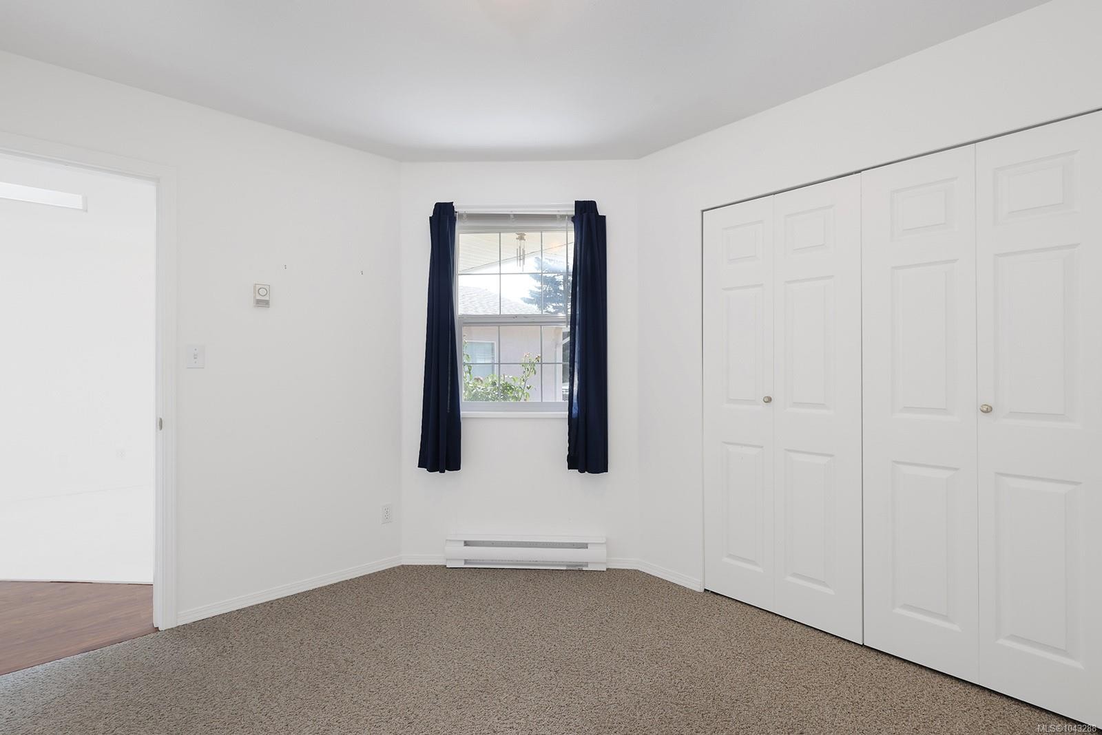 #3-3355 First St, Cumberland, BC