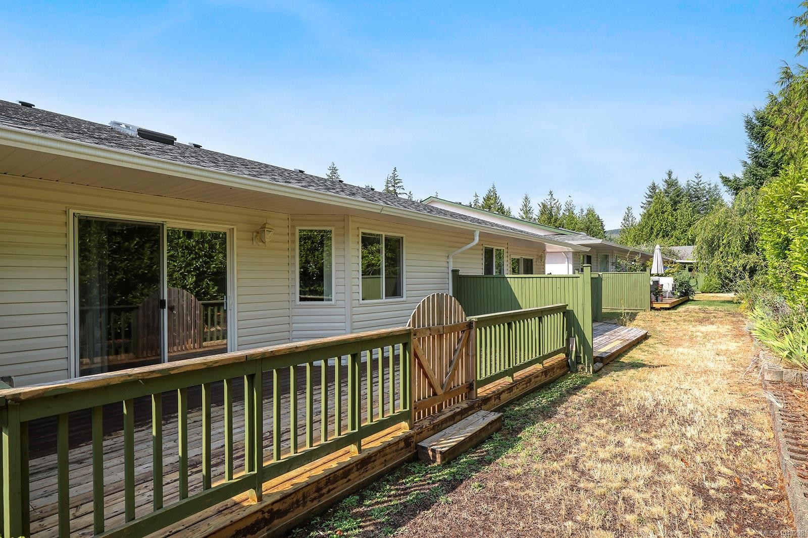 #3-3355 First St, Cumberland, BC