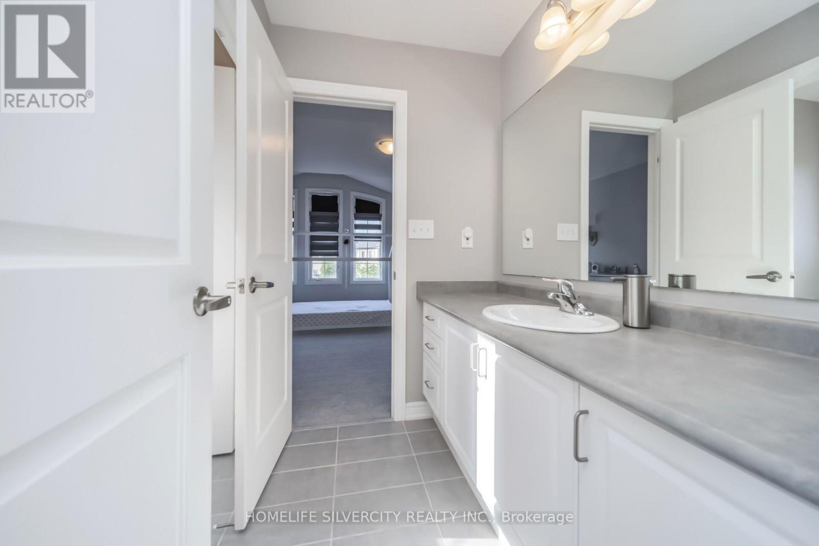 14 Observatory Crescent, Brampton, ON - Indoor Photo Showing Bathroom