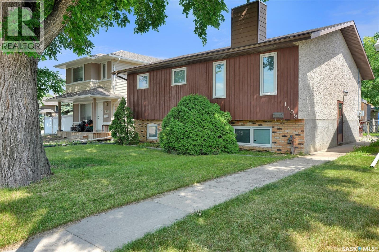 1409 Rothwell Street, Regina, SK - Outdoor