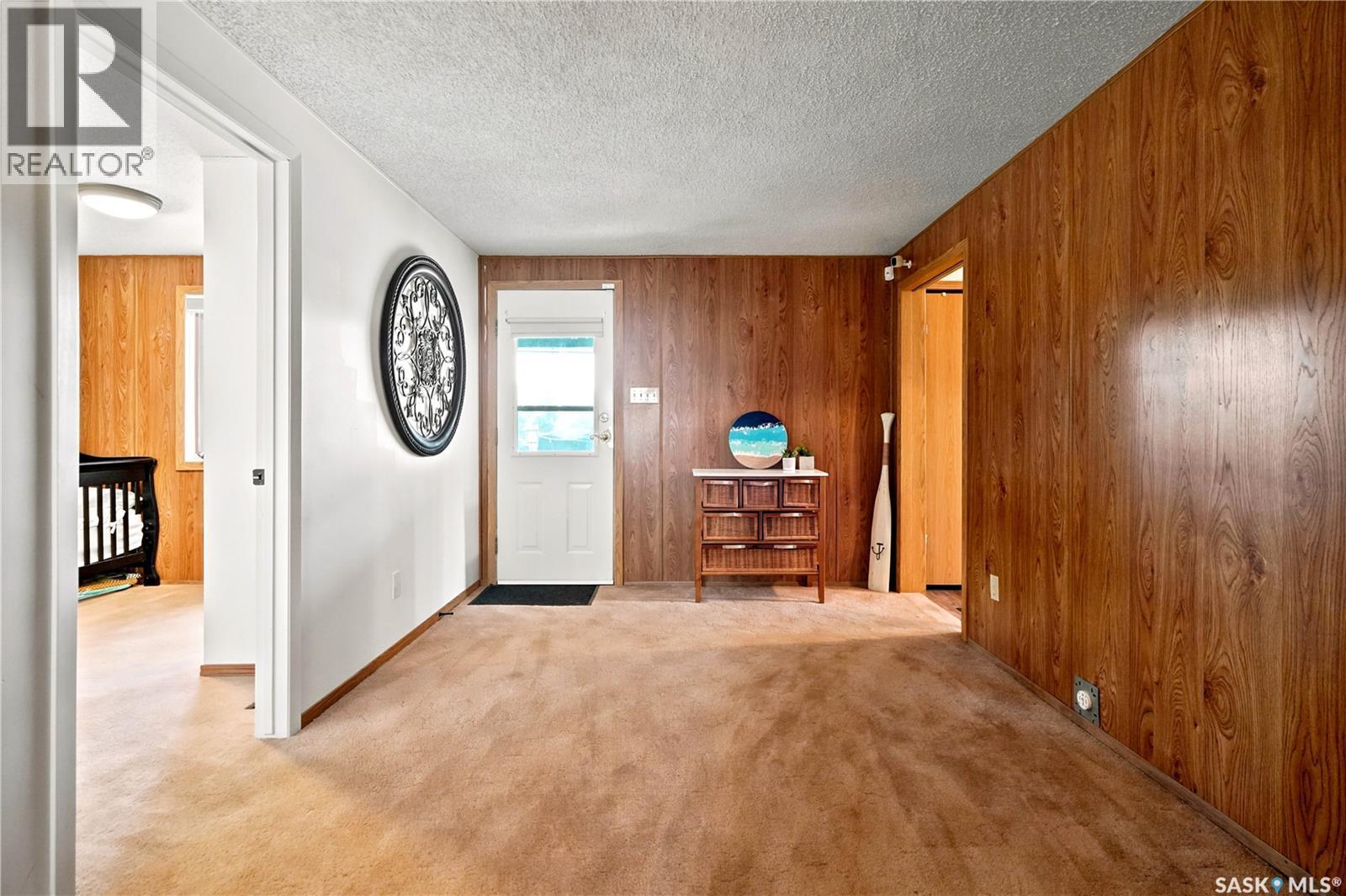236 Osborne Avenue, Regina Beach, SK - Indoor Photo Showing Other Room