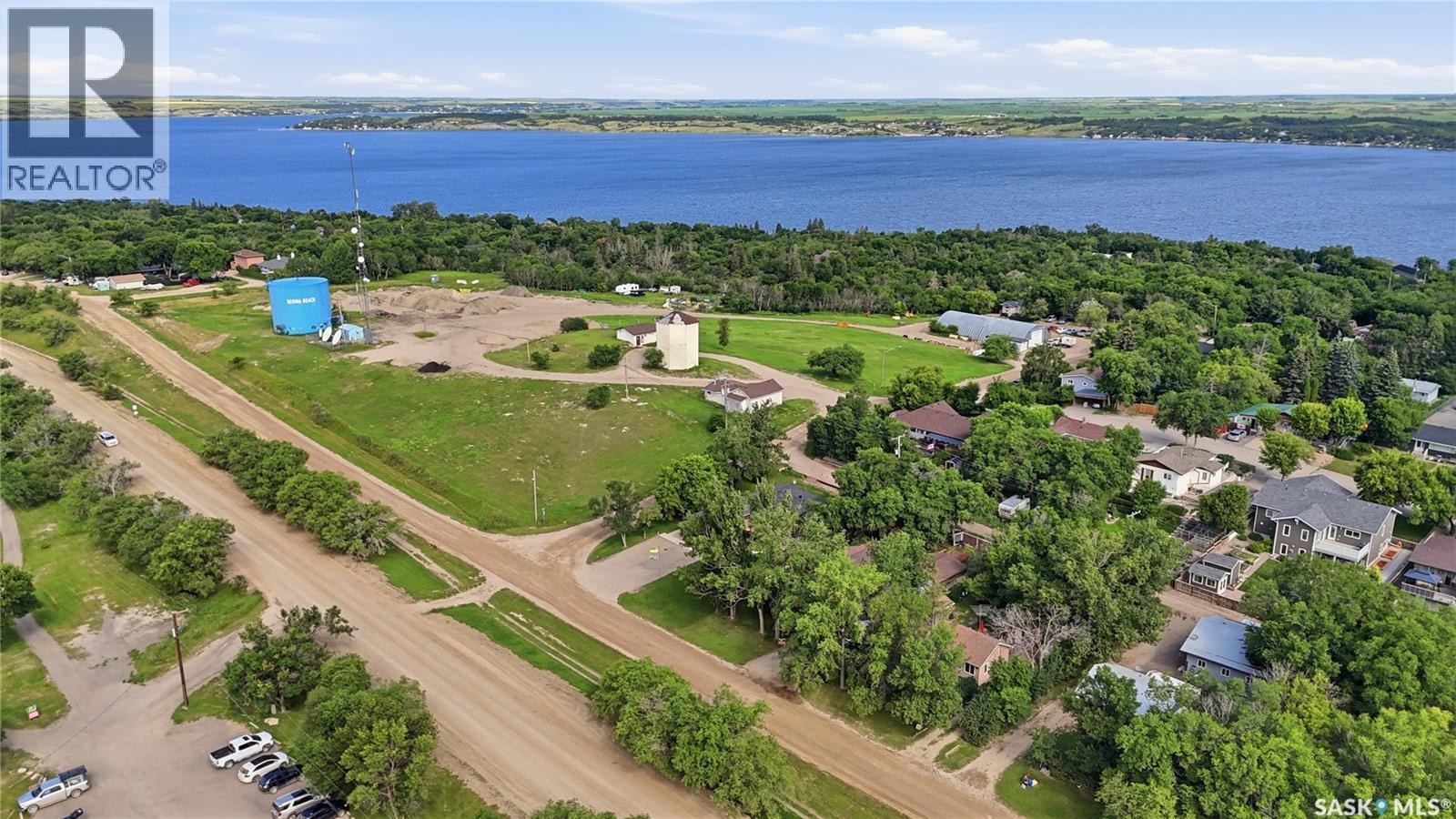 236 Osborne Avenue, Regina Beach, SK - Outdoor With Body Of Water With View