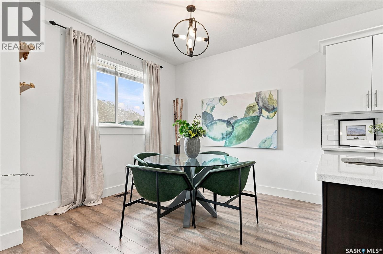 158 3220 11Th Street W, Saskatoon, SK - Indoor Photo Showing Dining Room