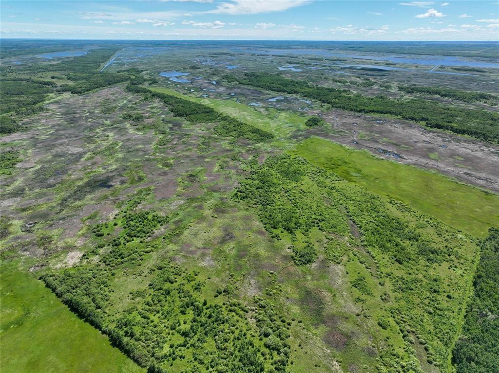 0 1 Road E, Poplarfield, MB