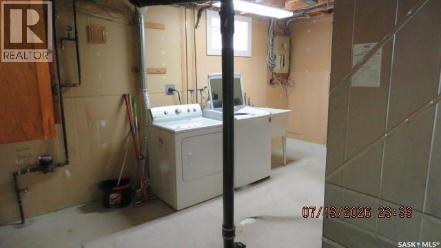 335 Wedge Road, Saskatoon, SK - Indoor