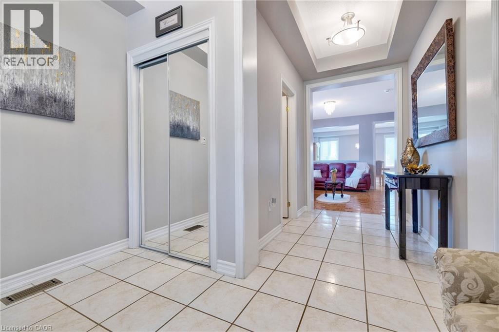 241 Duff Crescent, Milton, ON - Indoor Photo Showing Other Room