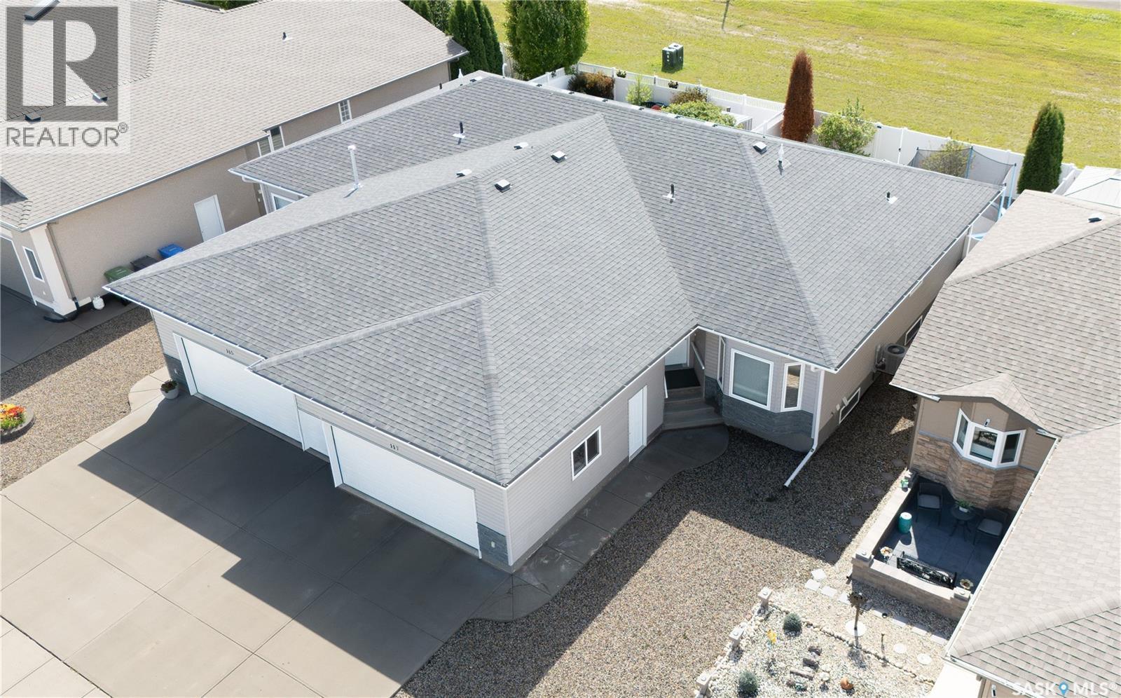 117 Good Spirit Crescent, Yorkton, SK - Outdoor With Exterior