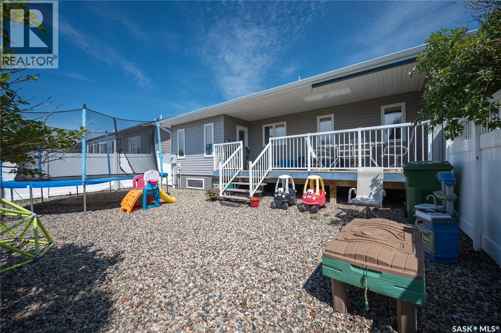117 Good Spirit Crescent, Yorkton, SK - Outdoor