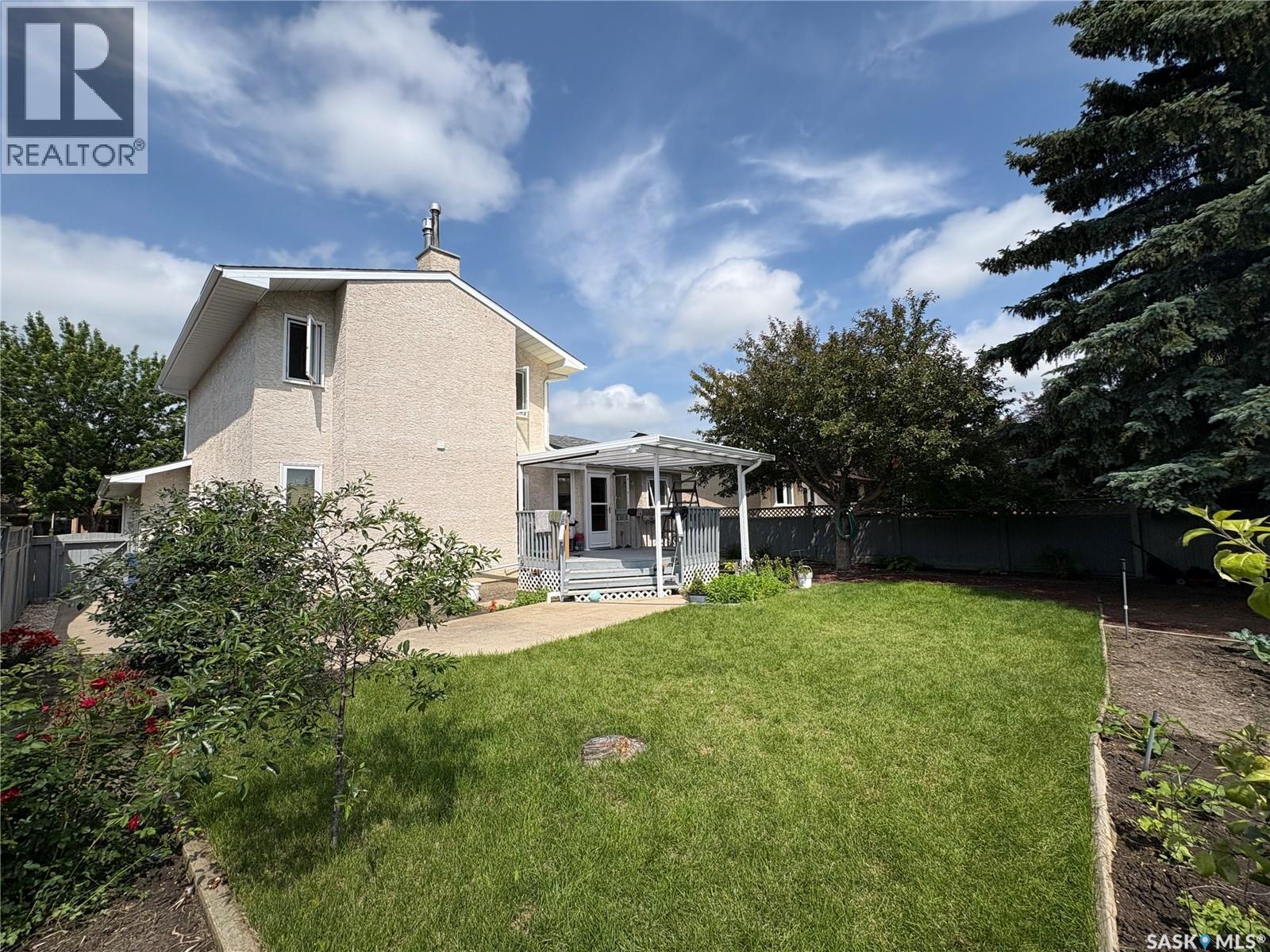5503 Ballantine Court, Regina, SK - Outdoor With Deck Patio Veranda