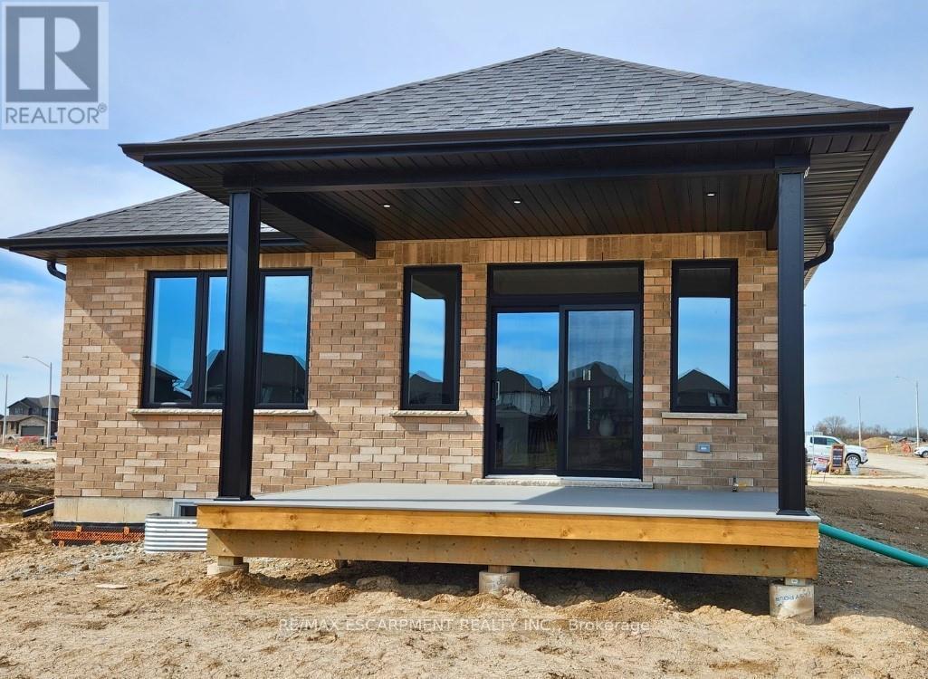 183 Craddock Boulevard, Haldimand, ON - Outdoor With Deck Patio Veranda
