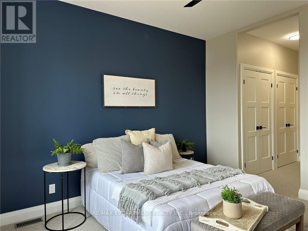 183 Craddock Boulevard, Haldimand, ON - Indoor Photo Showing Bedroom