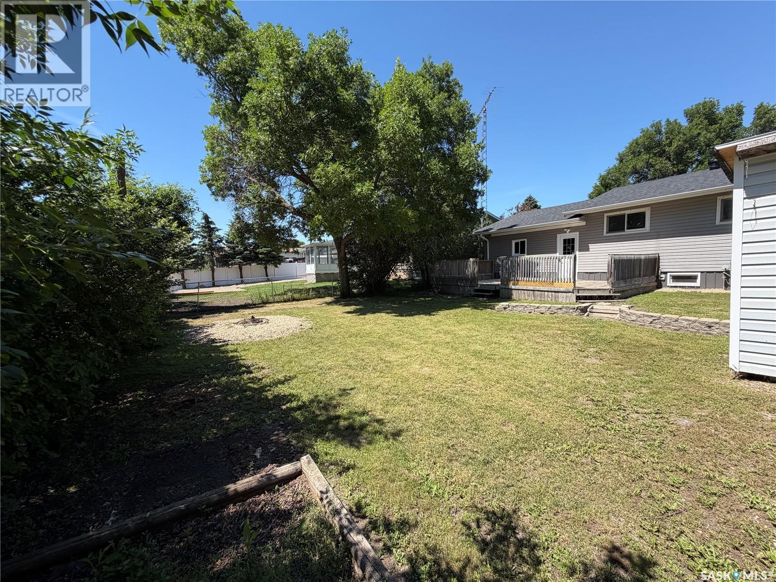 25 Souris Avenue, Redvers, SK - Outdoor