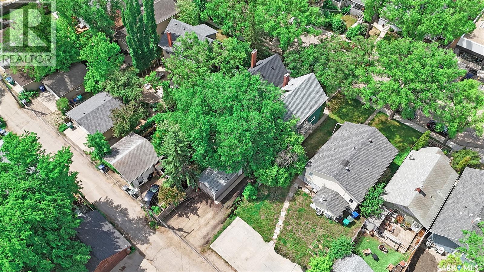 736 7Th Avenue N, Saskatoon, SK - Outdoor With View