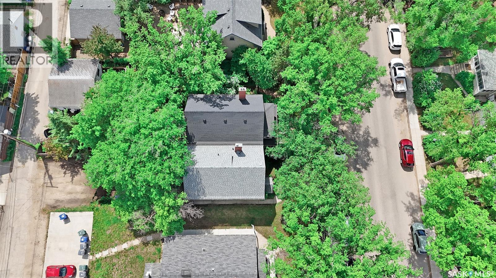 736 7Th Avenue N, Saskatoon, SK - Outdoor