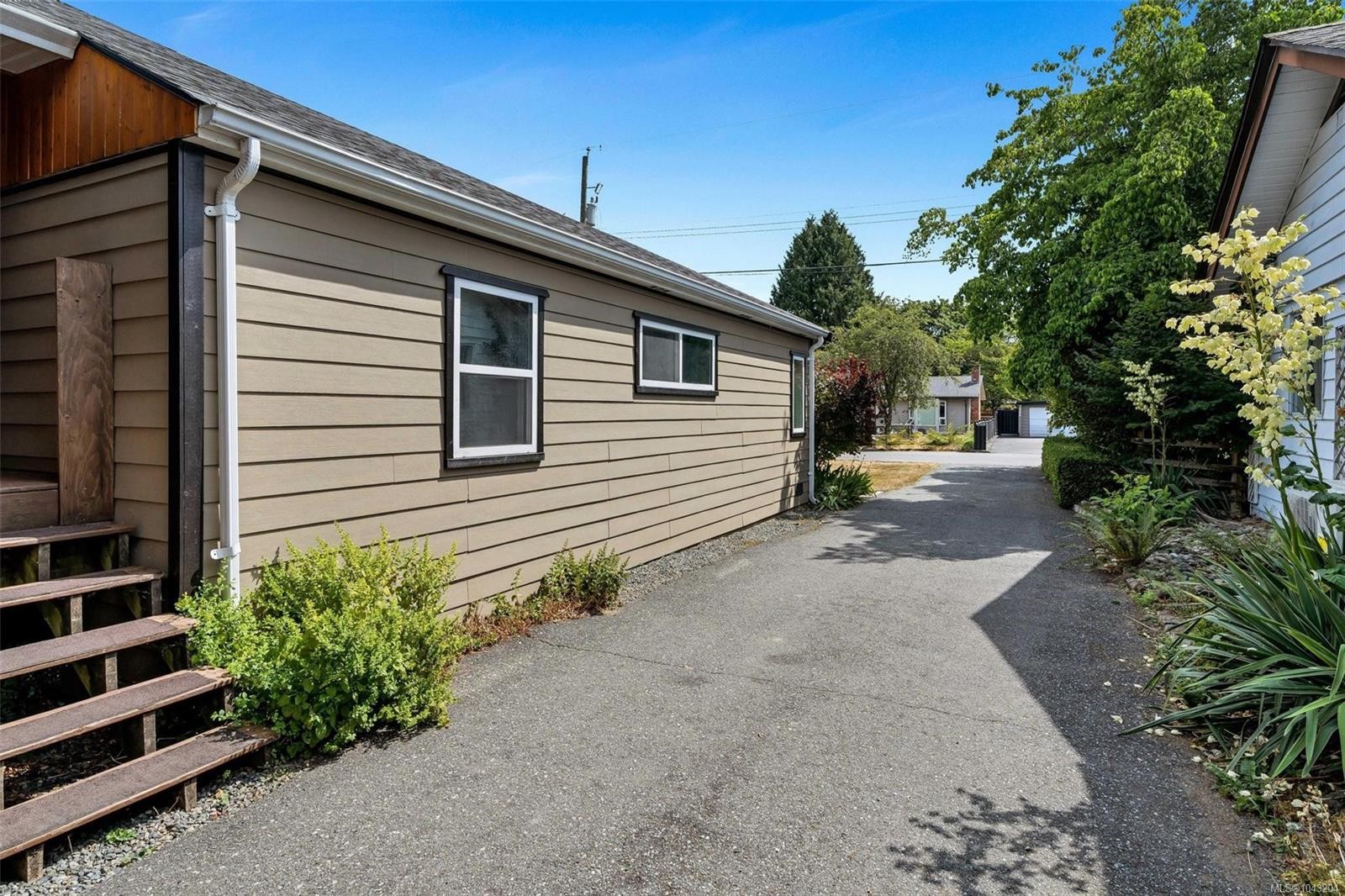 355 Beech Ave, Duncan, BC