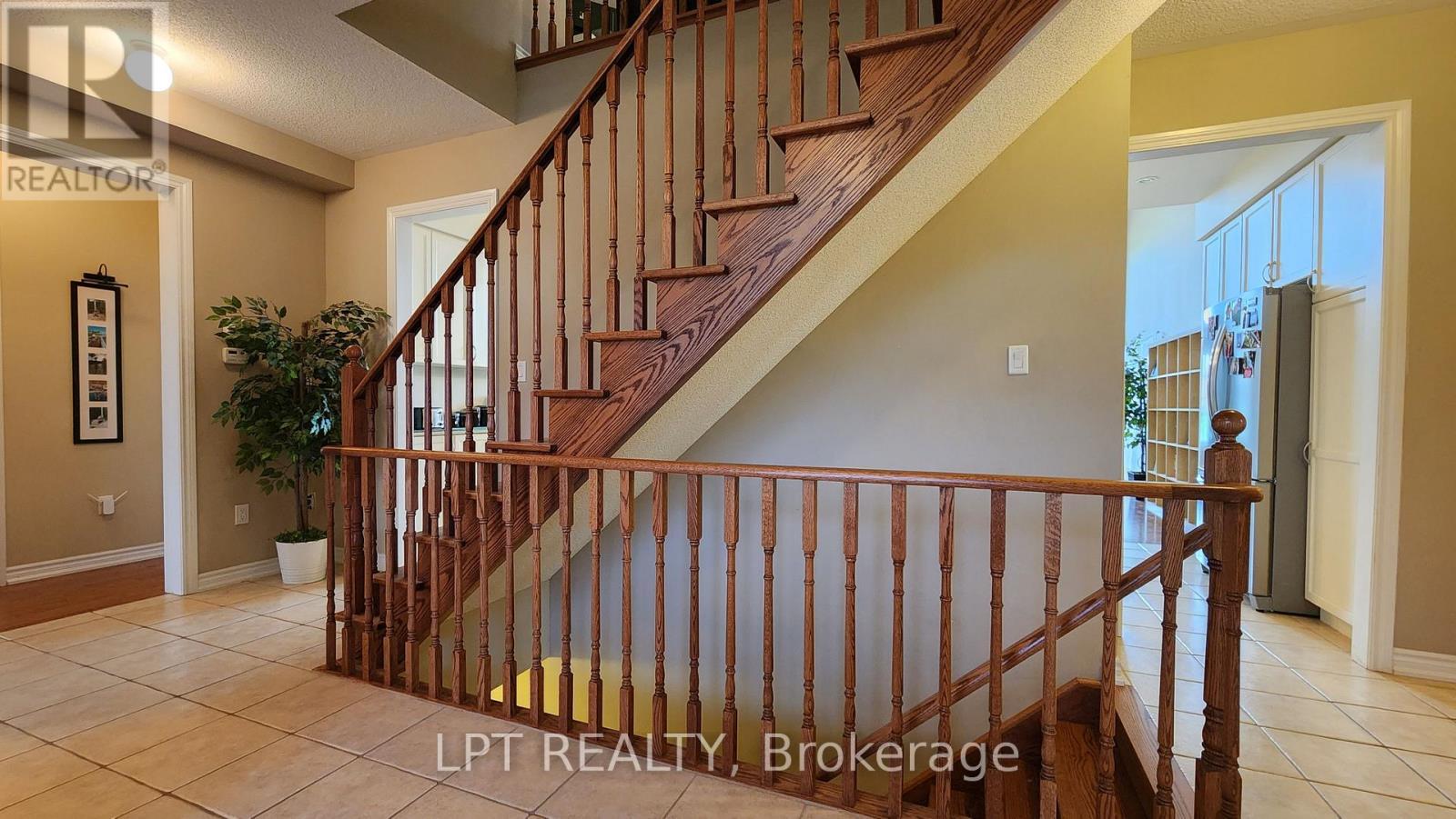 12 Plowright Road, Springwater, ON - Indoor Photo Showing Other Room
