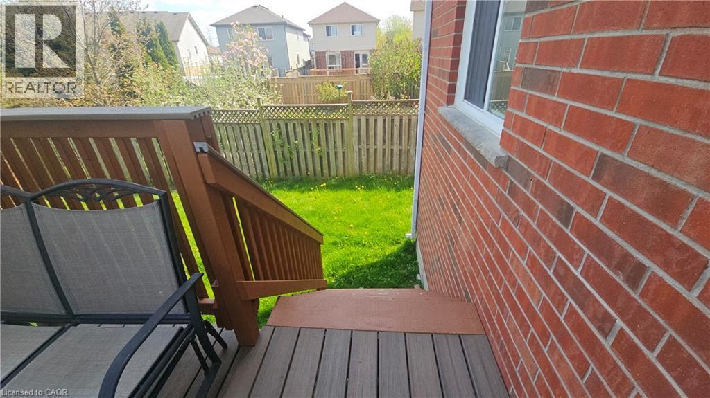 10 Doll Court, Kitchener, ON - Outdoor