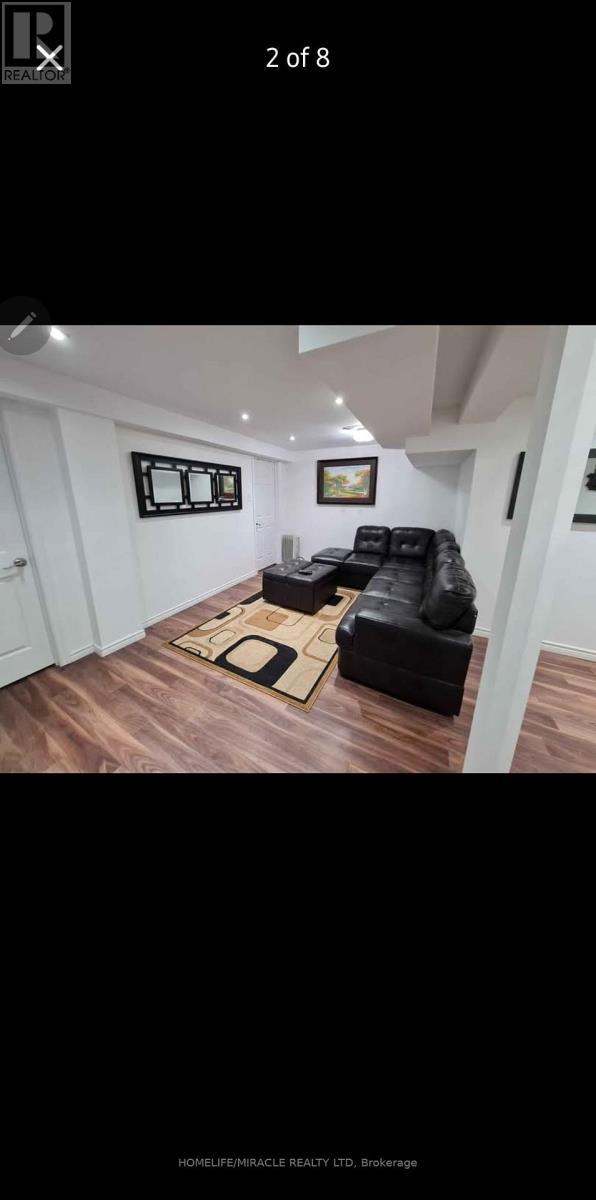 7153 Village Walk, Mississauga, ON - Photo Showing Other Room