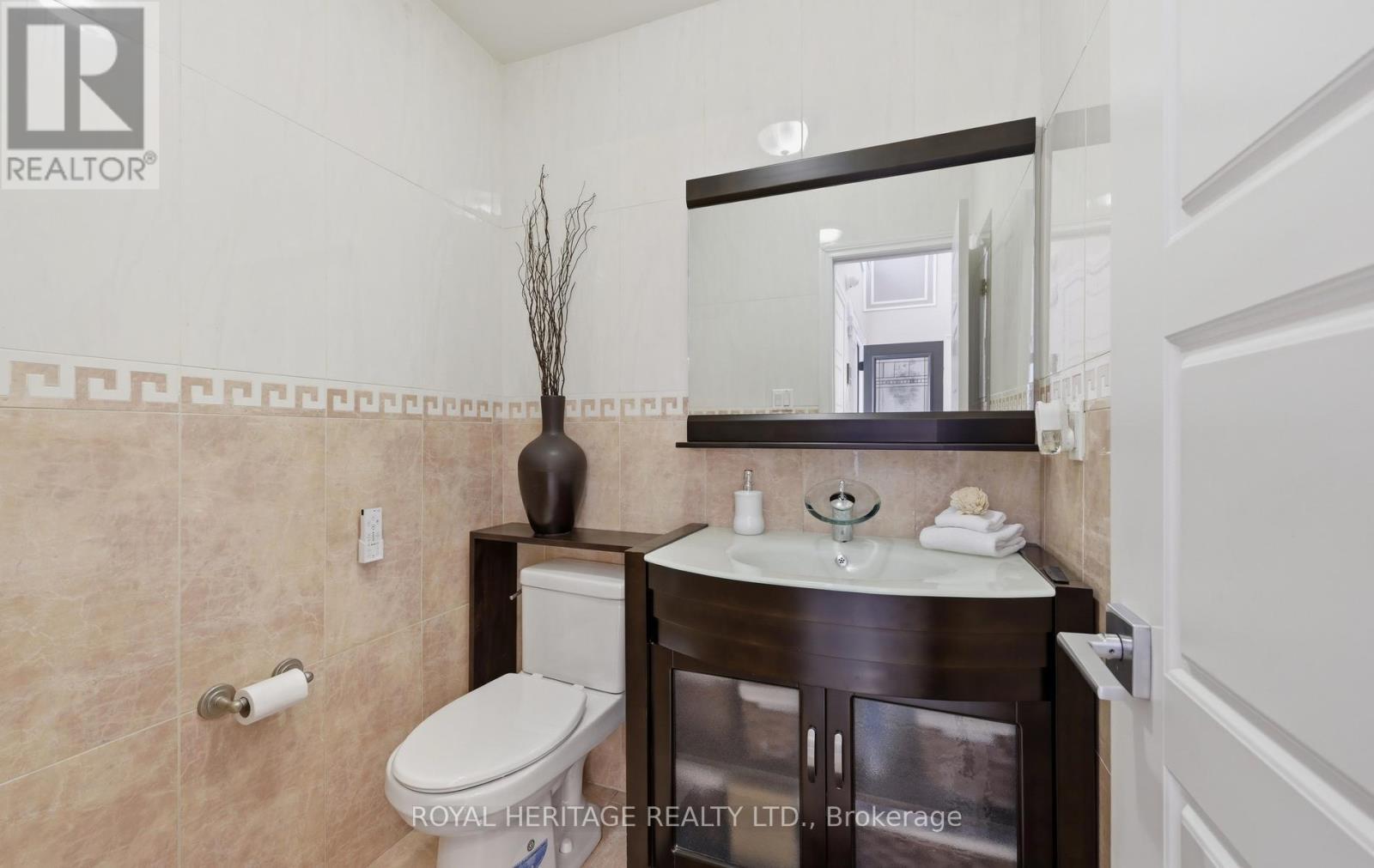 7 Kimbark Crescent, Markham, ON - Indoor Photo Showing Bathroom