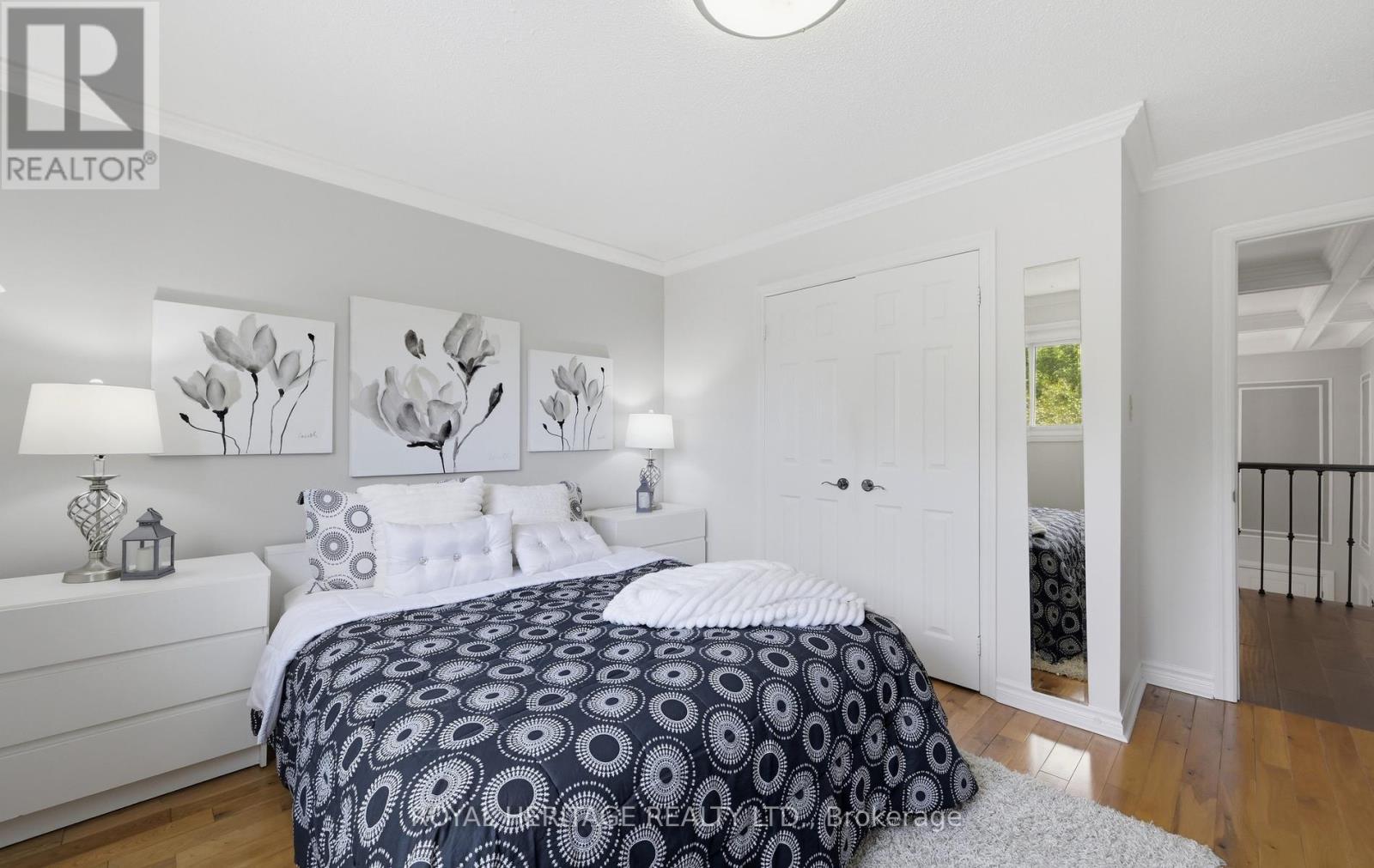 7 Kimbark Crescent, Markham, ON - Indoor Photo Showing Bedroom