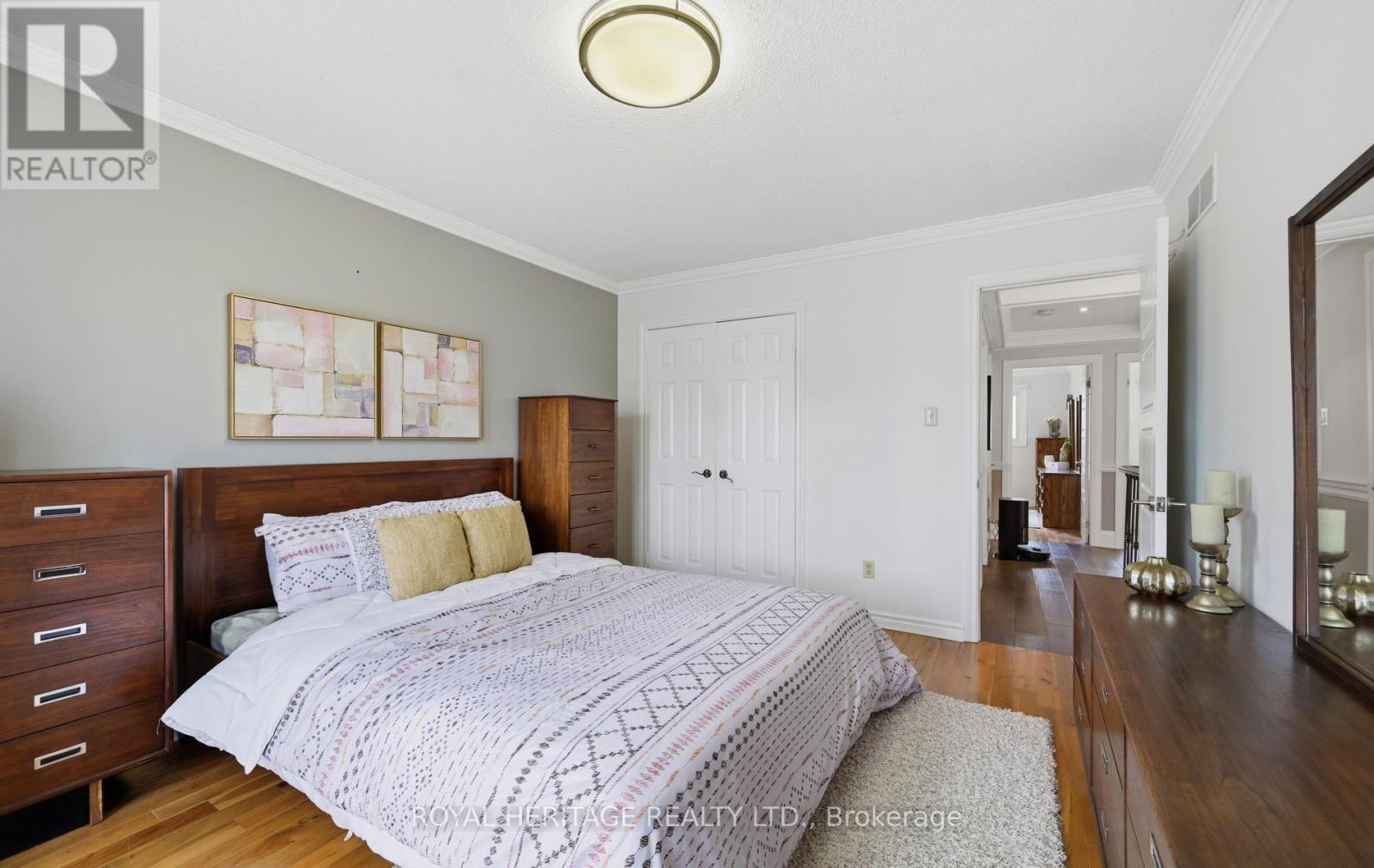 7 Kimbark Crescent, Markham, ON - Indoor Photo Showing Bedroom
