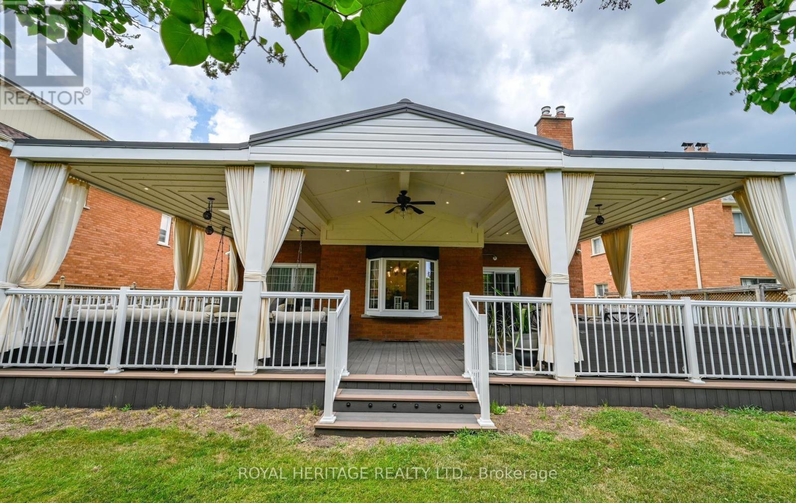 7 Kimbark Crescent, Markham, ON - Outdoor With Deck Patio Veranda
