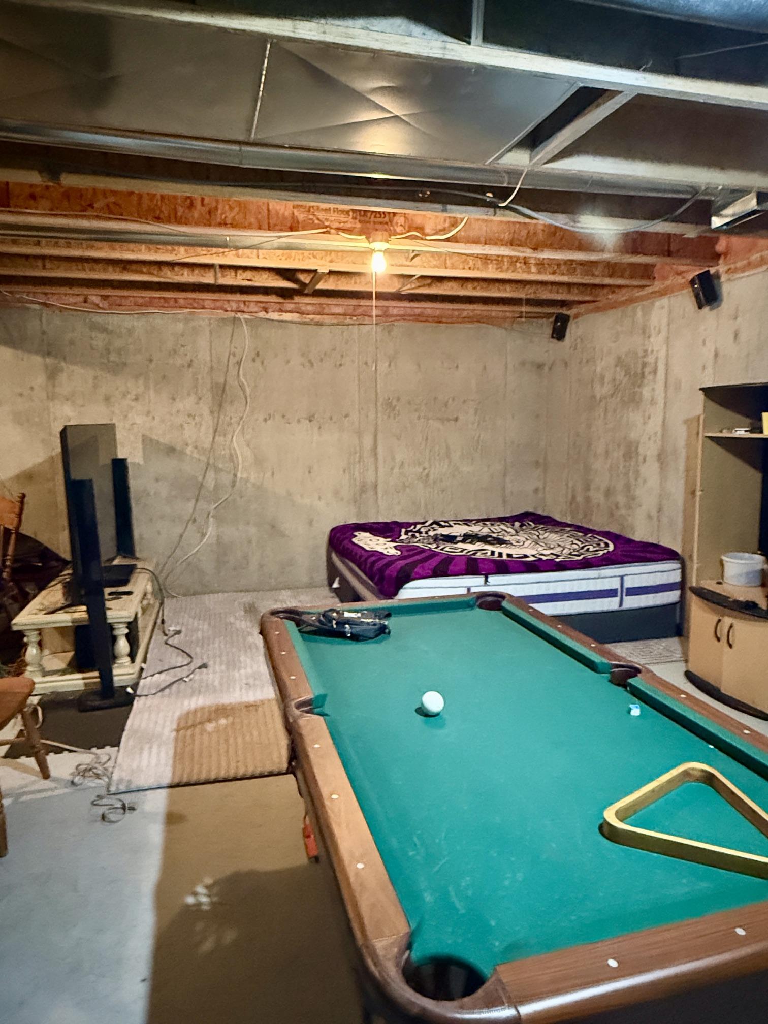 B-1801 Kelowna Crescent, Cranbrook, BC - Indoor Photo Showing Basement