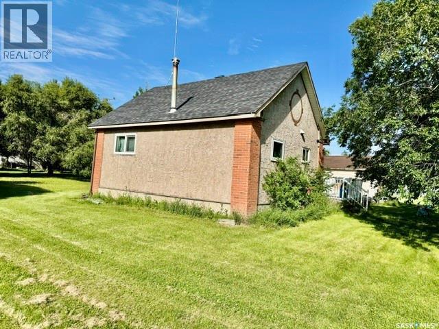 213 1St Avenue S, St. Gregor, SK - Outdoor
