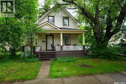 1158 104th STREET North Battleford, SK S9A 1N6