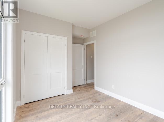 659 Donat Street, Ottawa, ON - Indoor Photo Showing Other Room