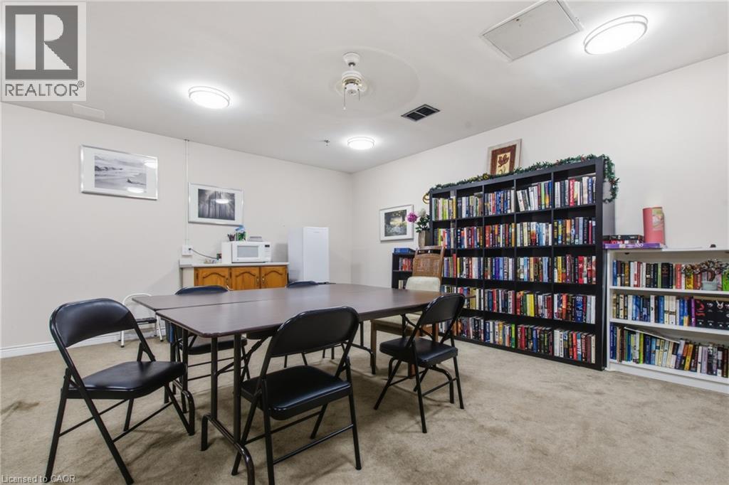 432 Main Street E Unit# 801, Hamilton, ON - Indoor Photo Showing Office
